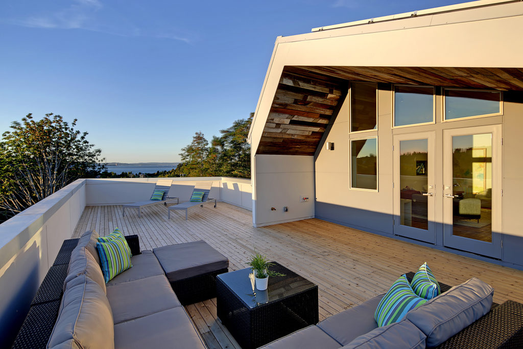 deck for entertaining in Seattle flooring made from recycled materials
